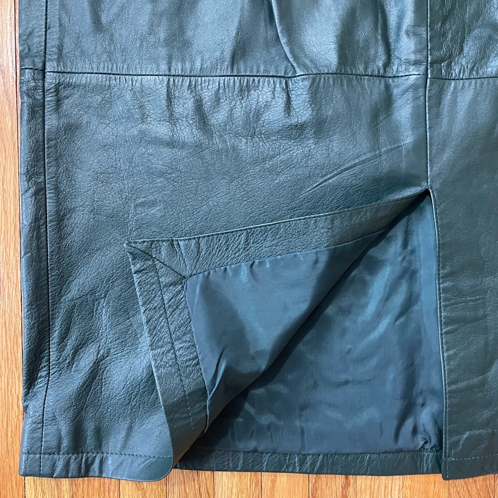 Vintage Green Leather Skirt - Picture 13 of 13